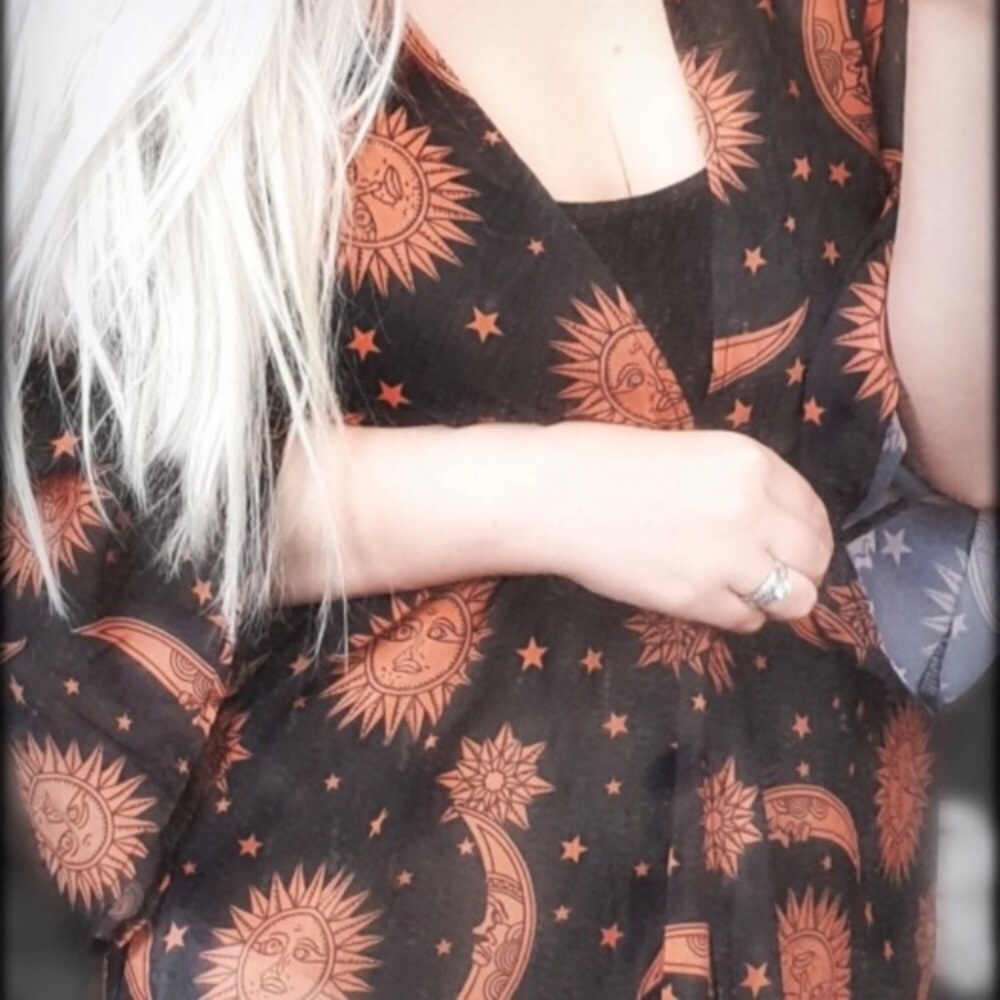 Celestial Sun Moon Long Kimono Cardigan - Picture 6 of 8